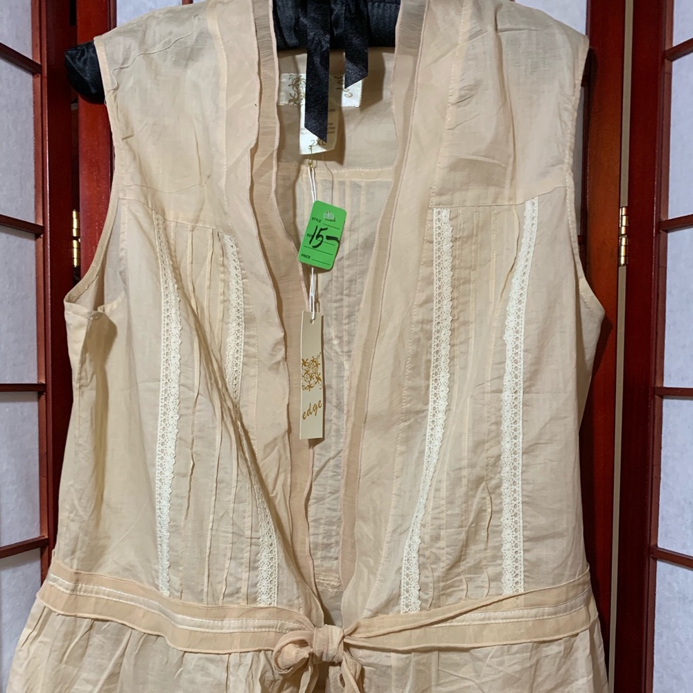 Lace / chiffon trim cotton vest